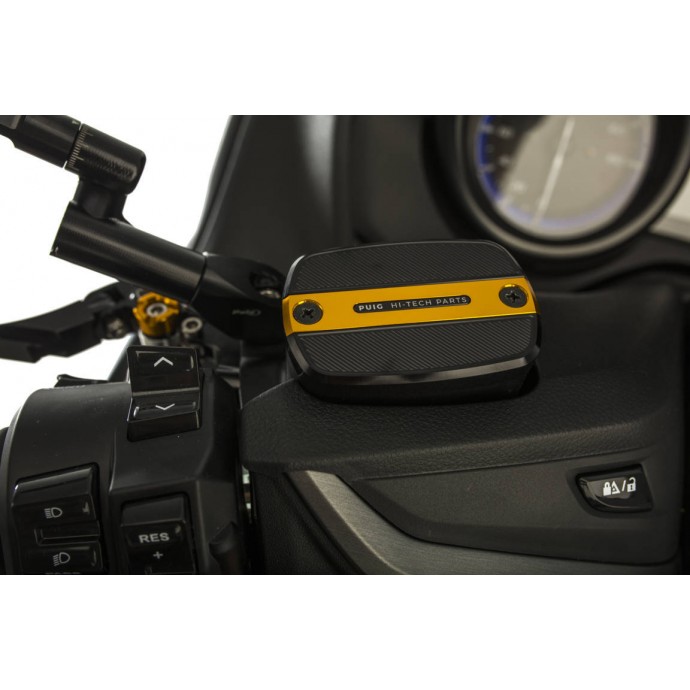 Capots de maitre cylindre Puig TMAX Capots de maitre cylindre Puig TMAX