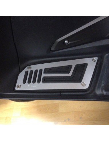 Repose pieds avant alu Rizoma Tmax 530 