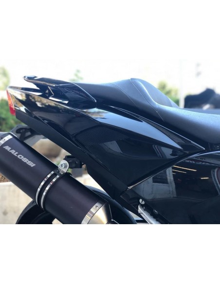 Coque arrière BCD avec poignées et capot central pour TMAX 530 2017/2018 Coque arrière BCD avec poignées et capot central pour TMAX 530 2017/2018