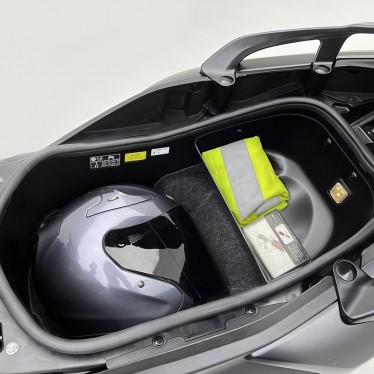 Compartiment de coffre BCD TMAX 560 20-21 TMAX 530 17-19 2